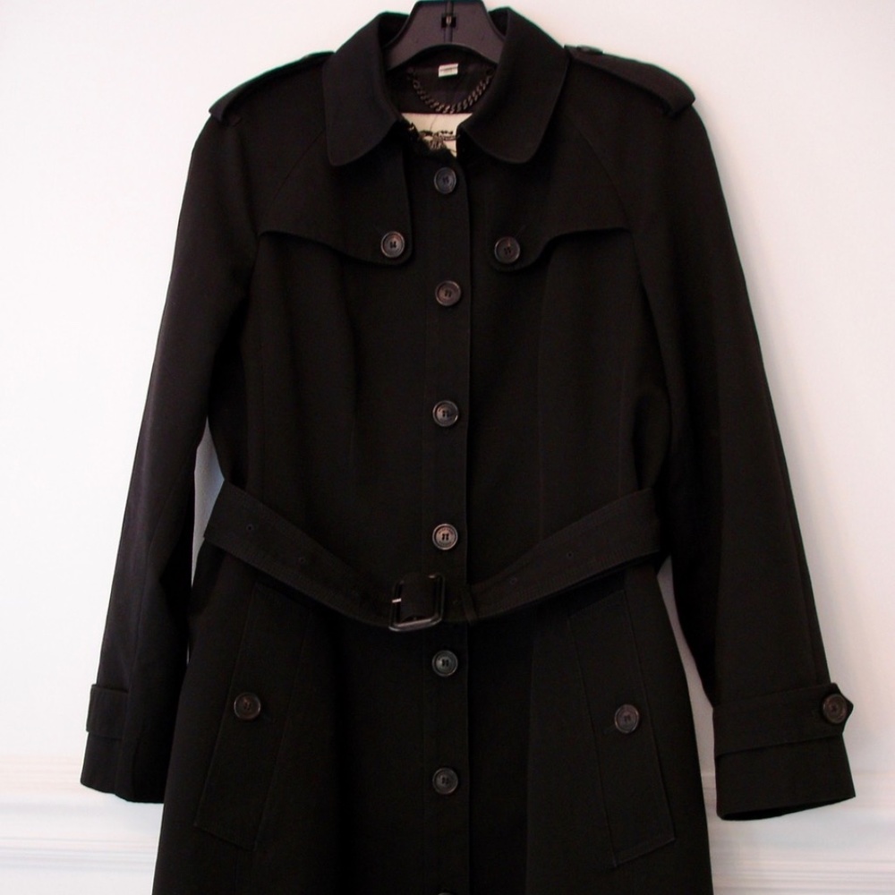 Burberry London Black Trenchcoat